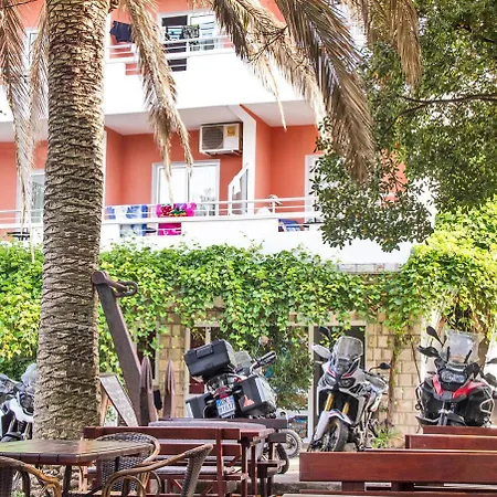 Palma Jaz Apartament *